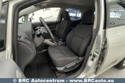 Toyota Auris 1.4 D-4D Terra 2008 full