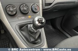 Toyota Auris 1.4 D-4D Terra 2008 full