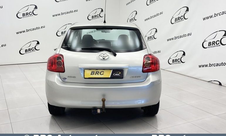 Toyota Auris 1.4 D-4D Terra 2008 full