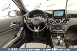 Mercedes-Benz A 160 d 2015 full