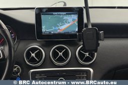 Mercedes-Benz A 160 d 2015 full