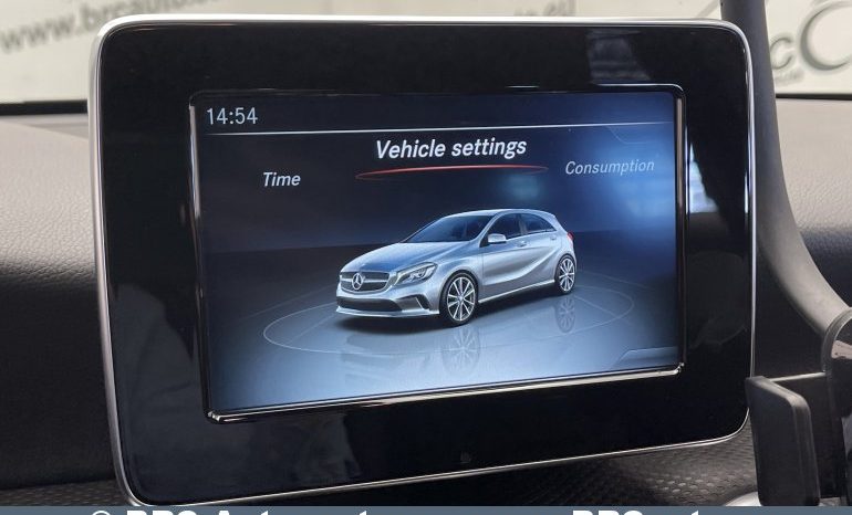 Mercedes-Benz A 160 d 2015 full