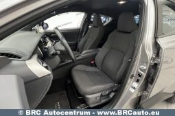 Toyota C-HR 1.8 Hybrid Automatas 2021 full