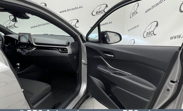 Toyota C-HR 1.8 Hybrid Automatas 2021 full