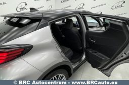 Toyota C-HR 2.0 Hybrid Automatas 2022 full