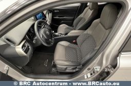 Toyota C-HR 2.0 Hybrid Automatas 2022 full