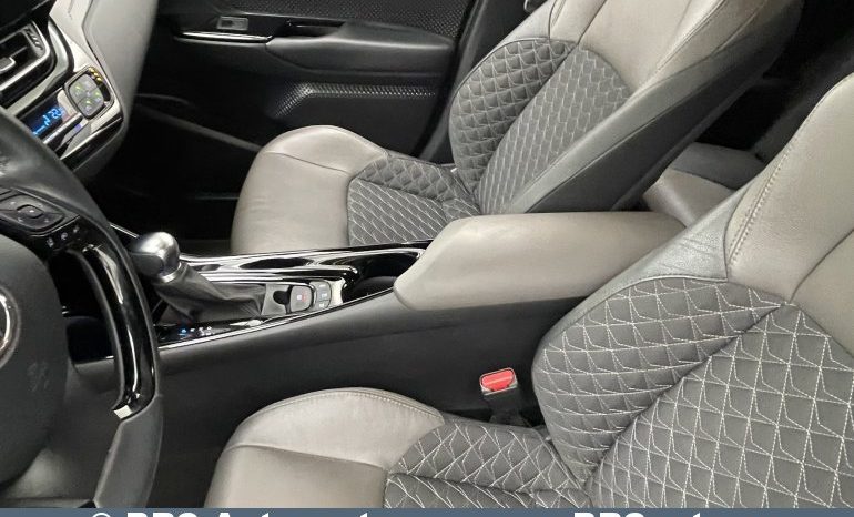 Toyota C-HR 2.0 Hybrid Automatas 2022 full