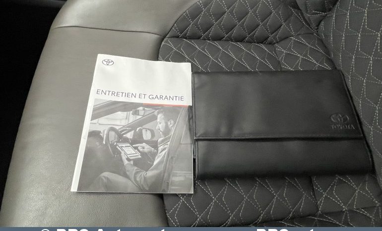 Toyota C-HR 2.0 Hybrid Automatas 2022 full