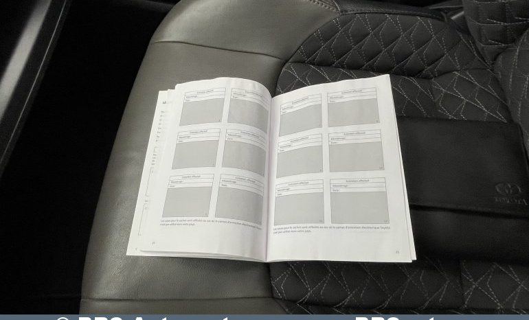 Toyota C-HR 2.0 Hybrid Automatas 2022 full