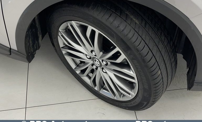 Toyota C-HR 2.0 Hybrid Automatas 2022 full