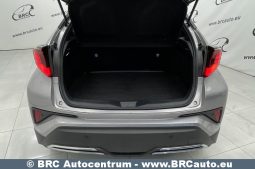 Toyota C-HR 2.0 Hybrid Automatas 2022 full