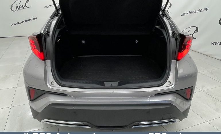 Toyota C-HR 2.0 Hybrid Automatas 2022 full