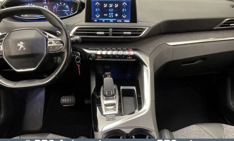 Peugeot 5008 1.6i PureTech Automatas 2019 full