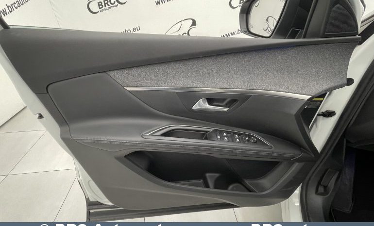 Peugeot 5008 1.6i PureTech Automatas 2019 full