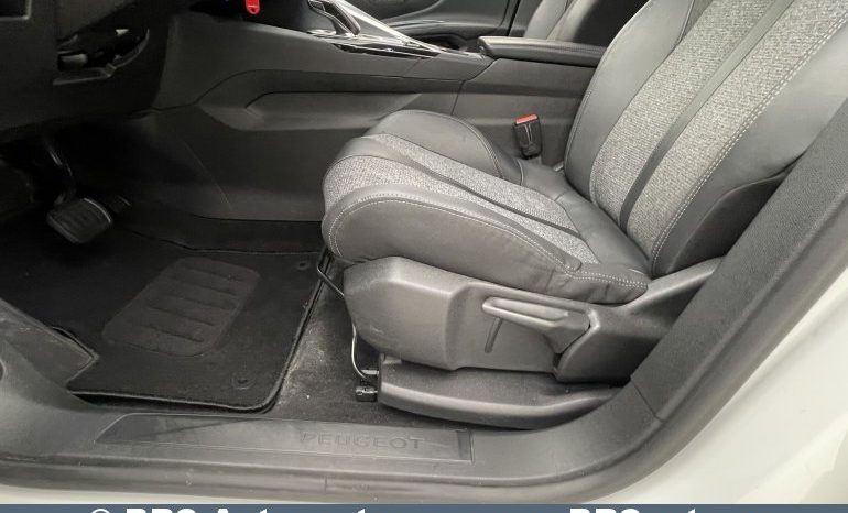 Peugeot 5008 1.6i PureTech Automatas 2019 full