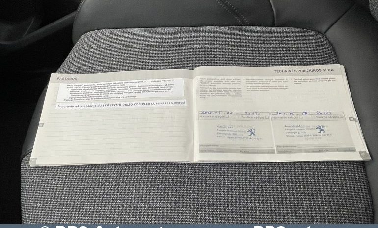 Peugeot 5008 1.6i PureTech Automatas 2019 full