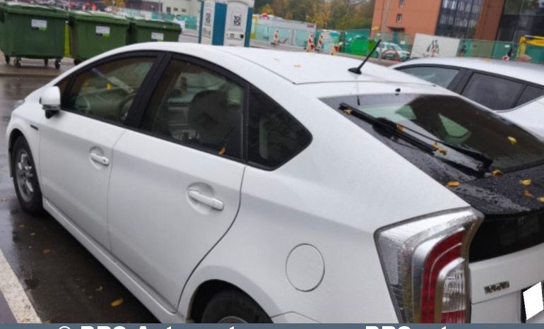 Toyota Prius  2014 full