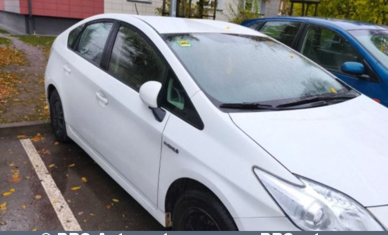 Toyota Prius  2014 full