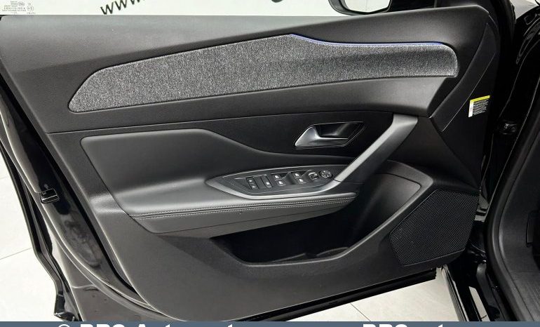 Peugeot 408 1.2 Automatas 2023 full