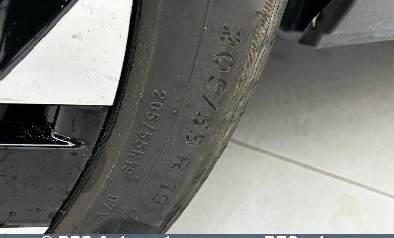 Peugeot 408 1.2 Automatas 2023 full