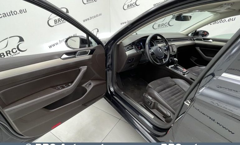 Volkswagen Passat 2.0TDI Highline Automatas 2016 full