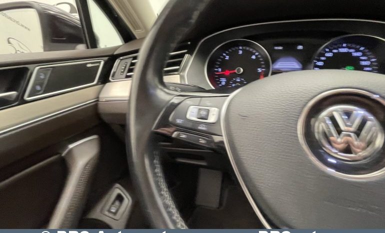 Volkswagen Passat 2.0TDI Highline Automatas 2016 full
