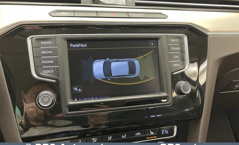 Volkswagen Passat 2.0TDI Highline Automatas 2016 full