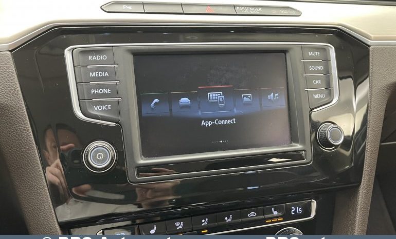 Volkswagen Passat 2.0TDI Highline Automatas 2016 full