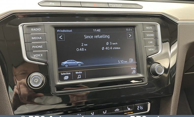 Volkswagen Passat 2.0TDI Highline Automatas 2016 full