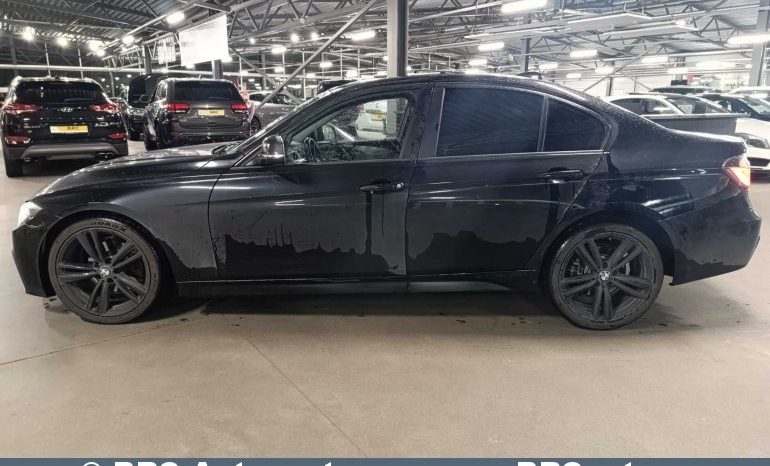 BMW 320 i Automatas 2016 full