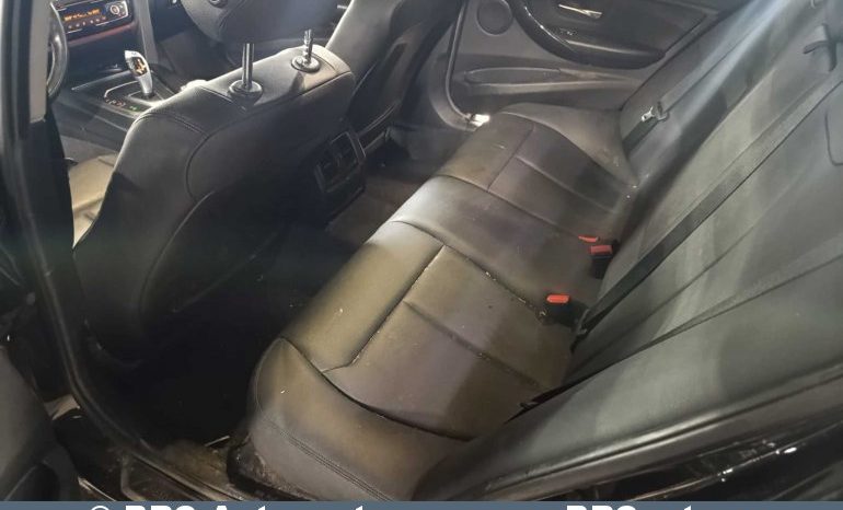 BMW 320 i Automatas 2016 full