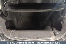 BMW 320 i Automatas 2016 full