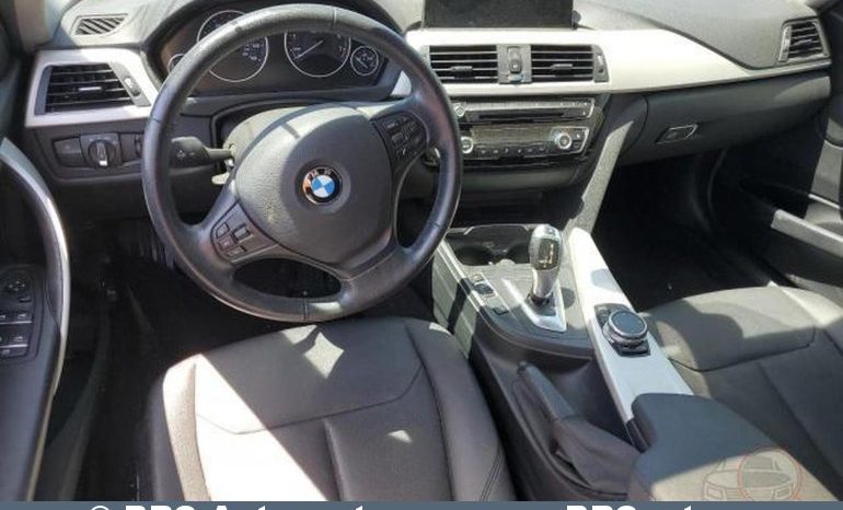 BMW 320 i Automatas 2016 full