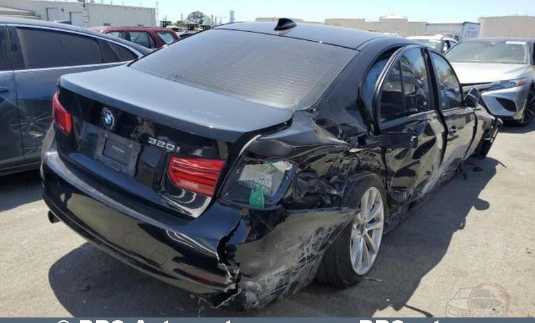 BMW 320 i Automatas 2016 full