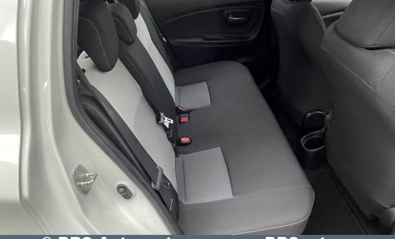 Toyota Yaris 1.5 Hybrid Automatas 2018 full