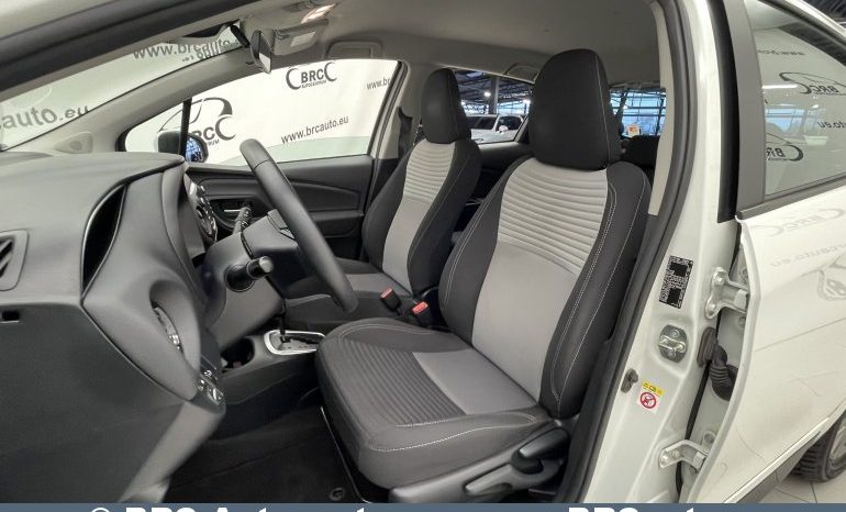 Toyota Yaris 1.5 Hybrid Automatas 2018 full