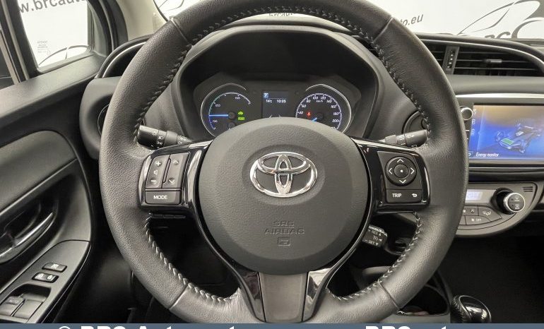 Toyota Yaris 1.5 Hybrid Automatas 2018 full