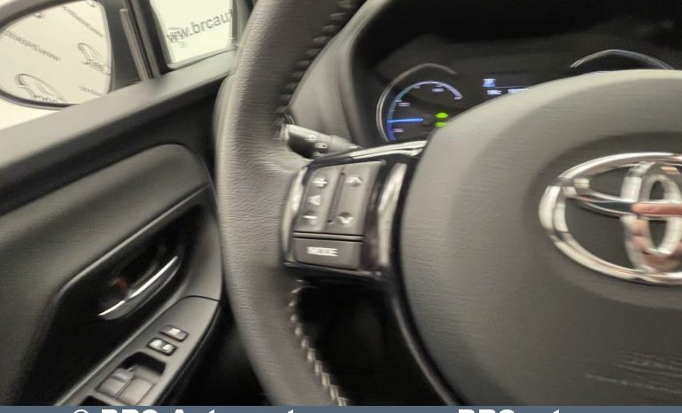 Toyota Yaris 1.5 Hybrid Automatas 2018 full