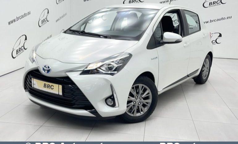 Toyota Yaris 1.5 Hybrid Automatas 2018 full