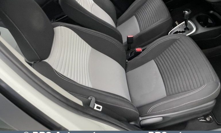 Toyota Yaris 1.5 Hybrid Automatas 2018 full