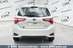 Toyota Yaris 1.5 Hybrid Automatas 2018 full