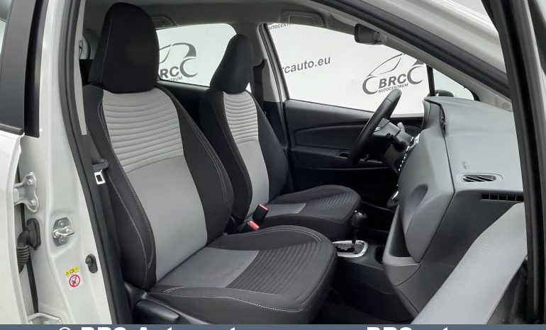 Toyota Yaris 1.5 Hybrid Automatas 2018 full