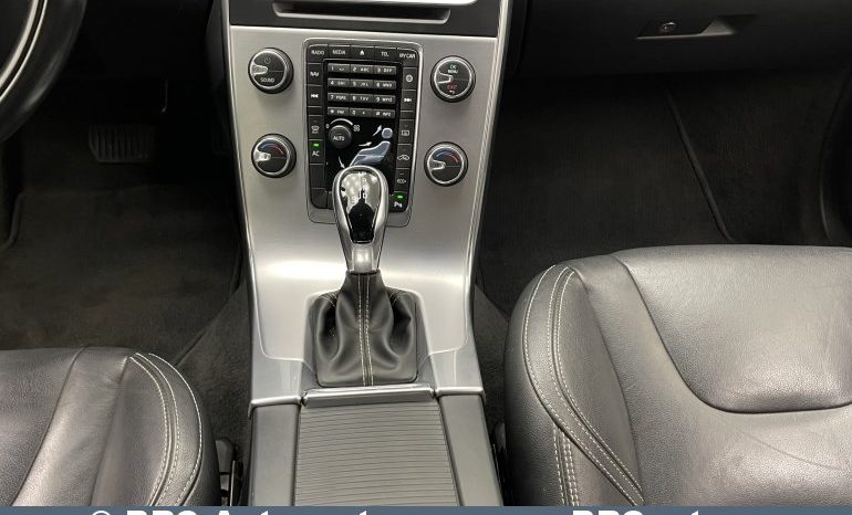 Volvo V60 2.0 D2 Automatas 2017 full