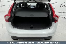 Volvo V60 2.0 D2 Automatas 2017 full