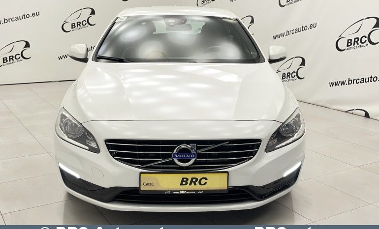 Volvo V60 2.0 D2 Automatas 2017 full