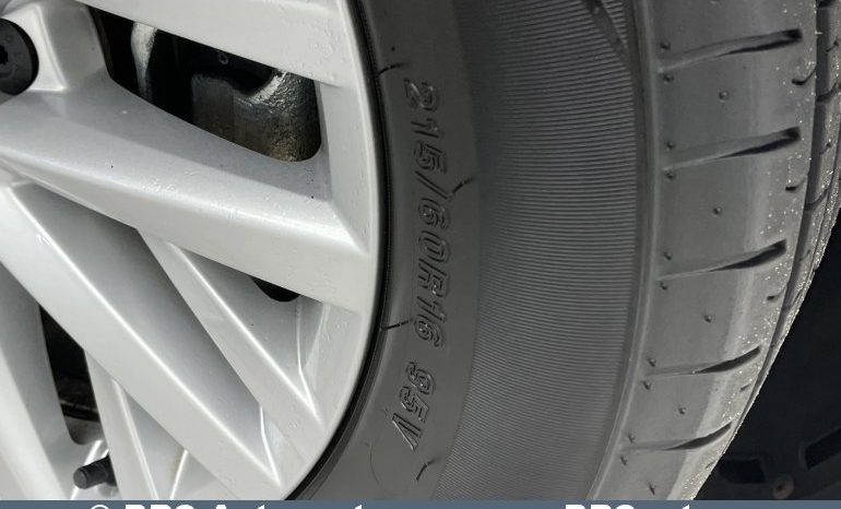 Volkswagen T-Roc 1.5 TSI Automatas 2021 full