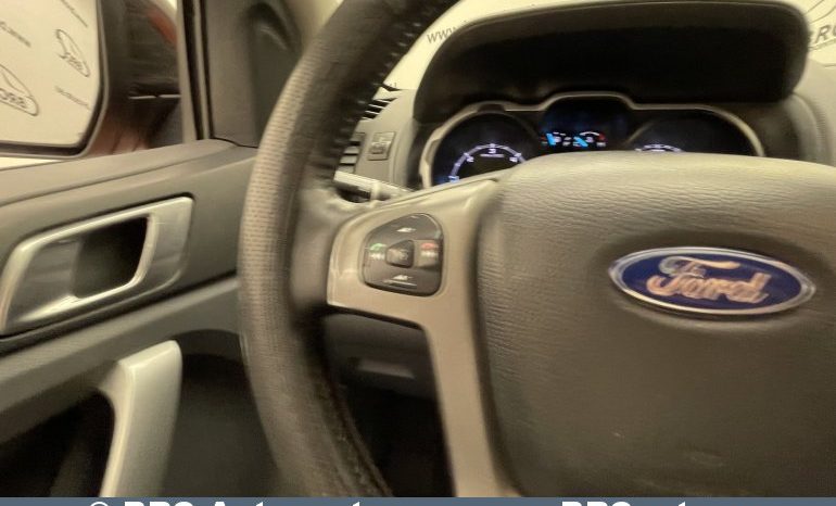 Ford Ranger 2.2 TDCi Automatas 2012 full