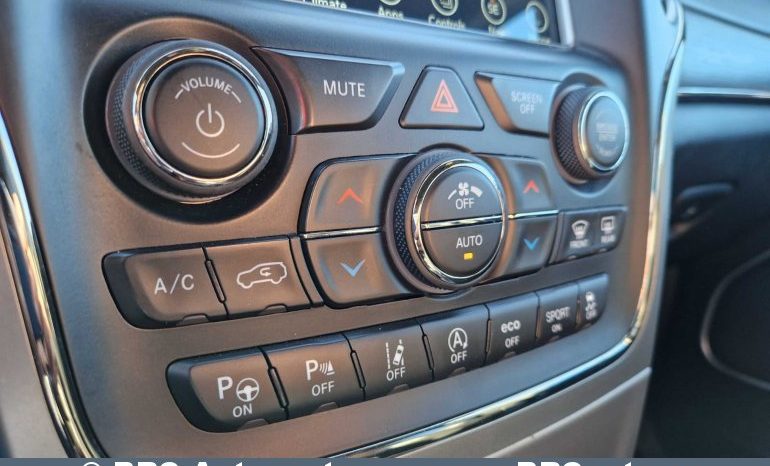 Jeep Grand Cherokee  2018 full