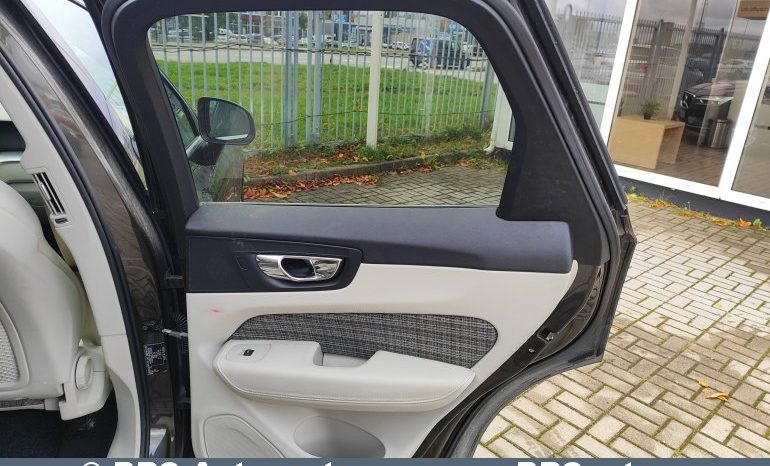 Volvo XC 60 D4 AWD 2017 full