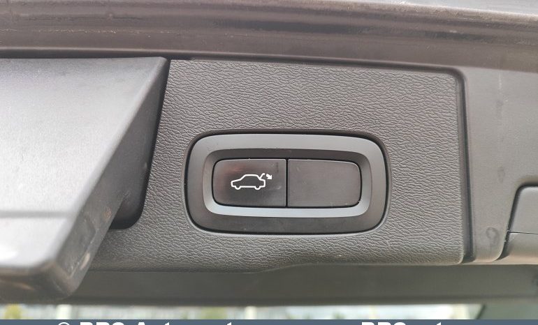 Volvo XC 60 D4 AWD 2017 full